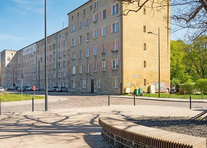 Downtown Angielska Grobla Street Gdansk