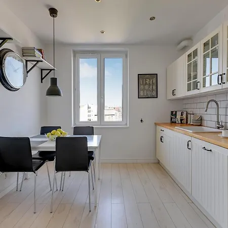 Downtown Angielska Grobla Street * Gdańsk