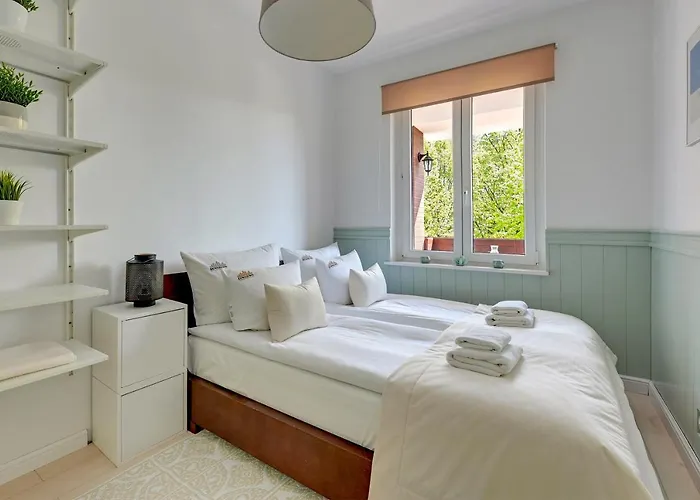 Downtown Angielska Grobla Street * Gdańsk